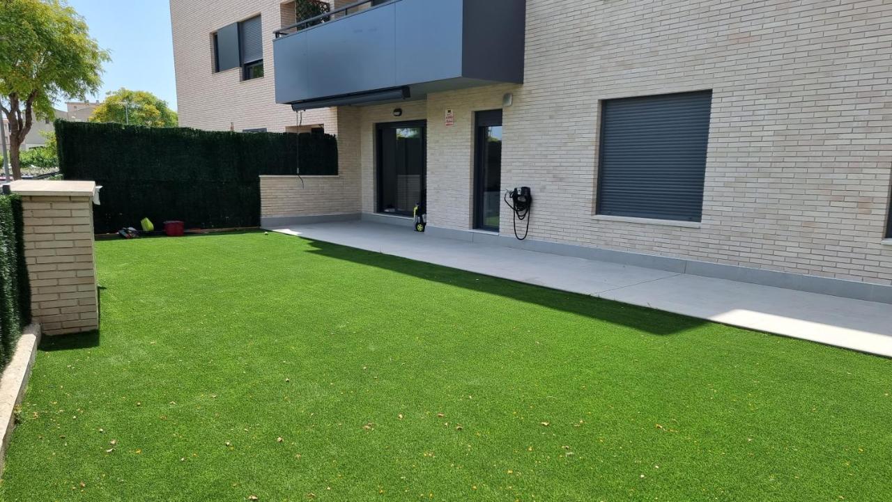 Apartamento Diseno Con Jardin Privado A 100 Metros Del Mar Торредембарра Экстерьер фото