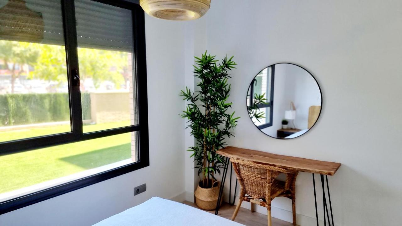 Apartamento Diseno Con Jardin Privado A 100 Metros Del Mar Торредембарра Экстерьер фото